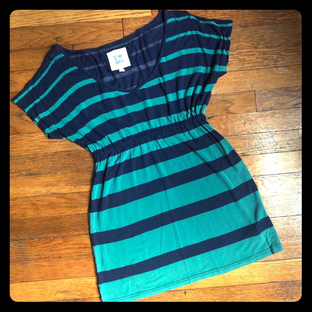 Quality Apparel stripped v-neck T